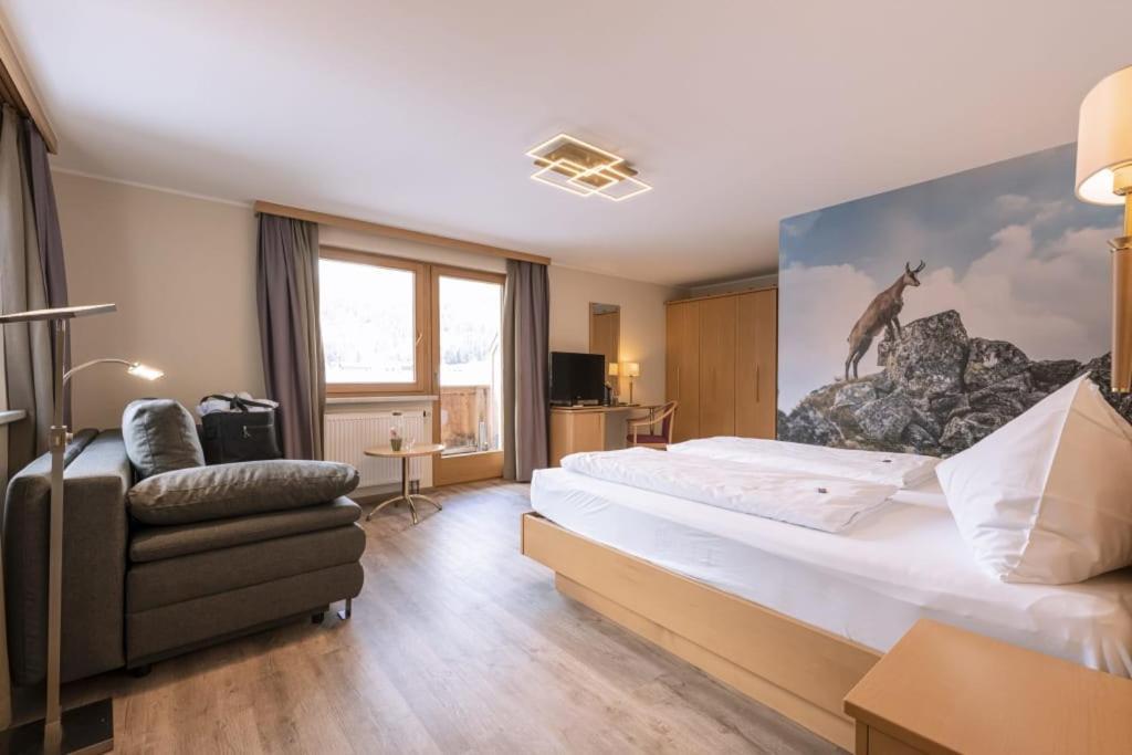 Hotel Acherl 4*
