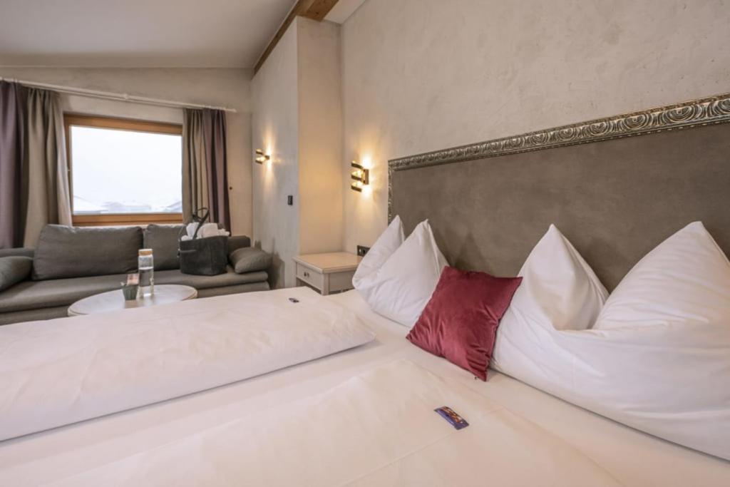 Hotel Acherl 4*